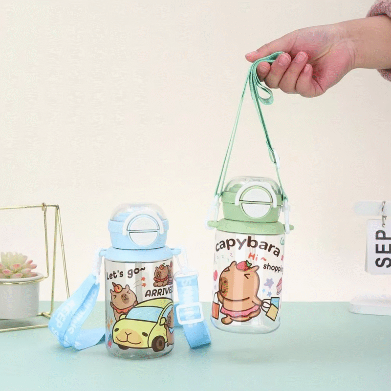 Novelty Light Blue Plastic Bottles with Cartoon Capybara Design, 500ml Cartoon - Image 2