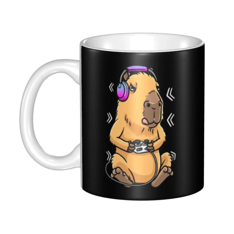 The uniqueness of the present is the combination of the capybara and personality - Image 3