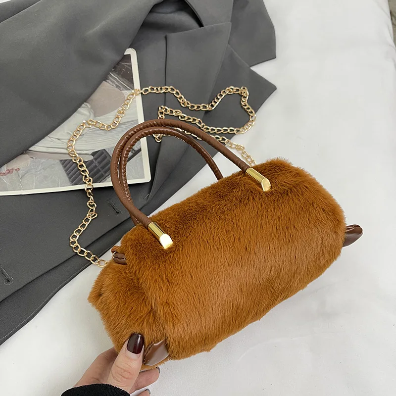 Customized Storage Bag with One Shoulder Diagonal Cross Kawaii Toy Fashion Capybara Plush Bag For Kids Birthday Present - Image 3